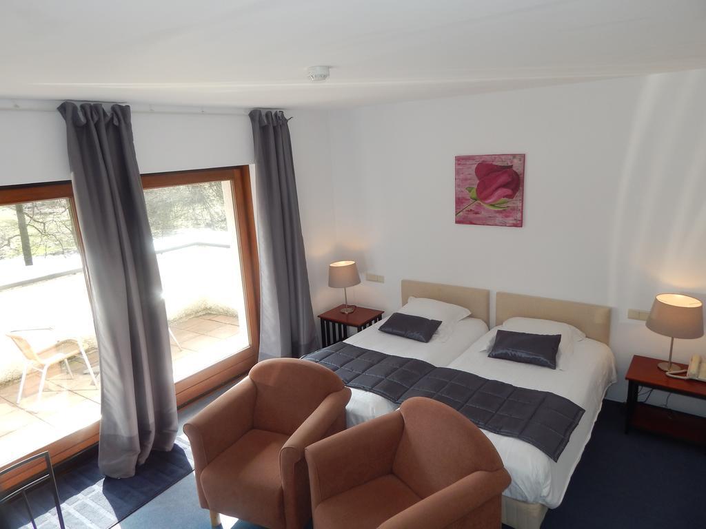 Hotel Le Martin Pecheur Fauvillers Номер фото