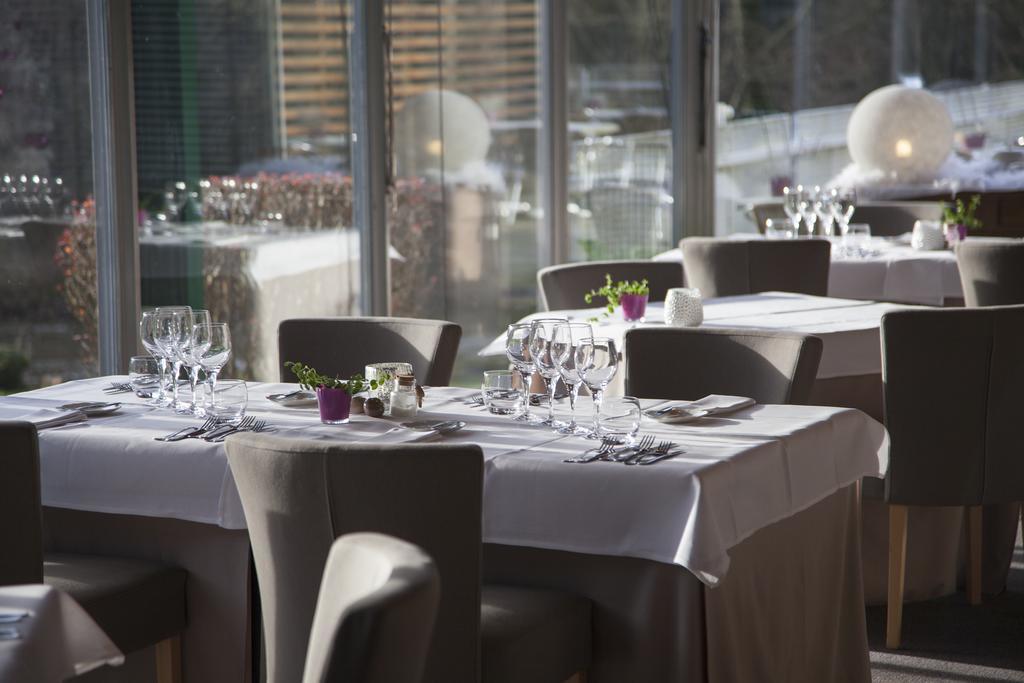 Hotel Le Martin Pecheur Fauvillers Экстерьер фото